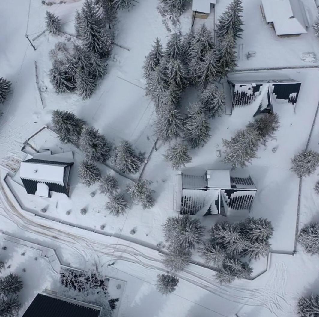 Jahorina Rusovo Village Eksteriør billede